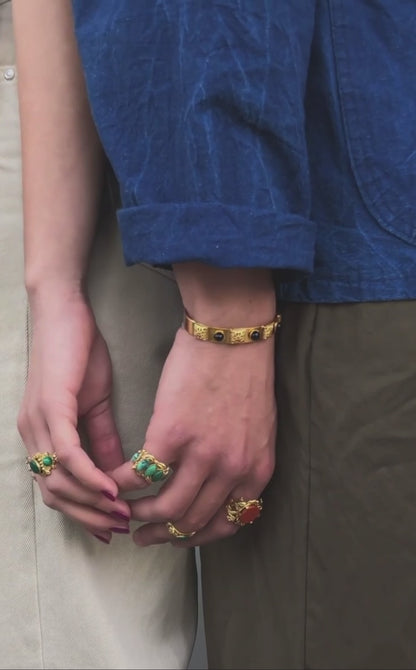 Bague pierre
